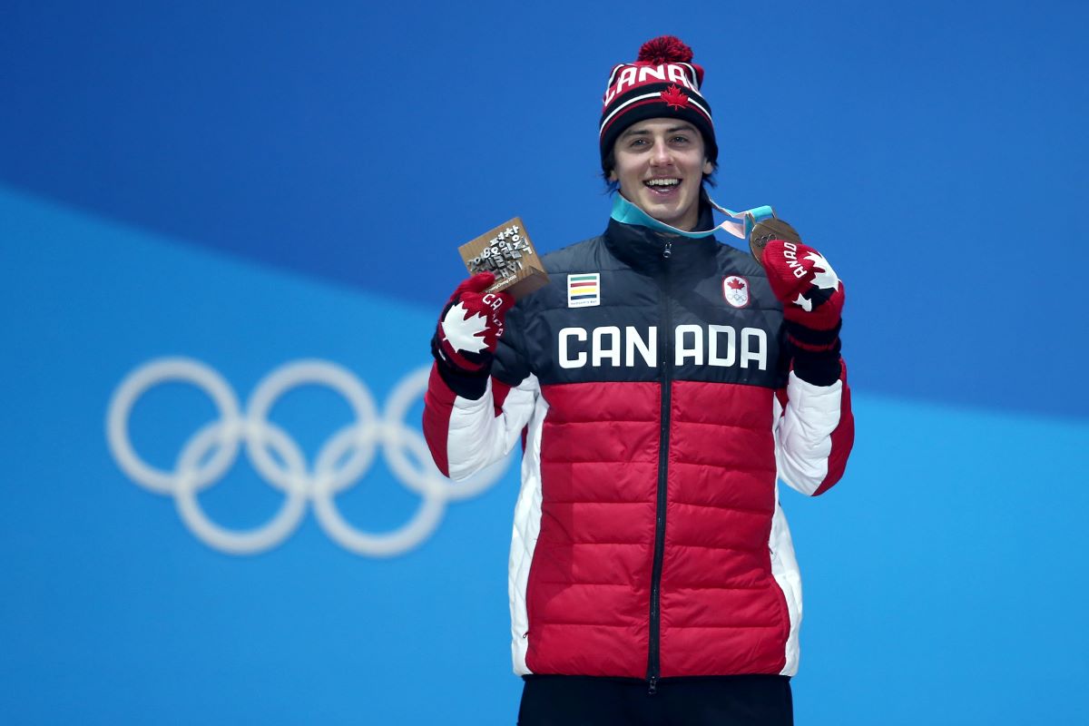 Mark McMorris Raih Emas Snowboard Slopestyle Olimpiade 2026, Cetak Sejarah Baru