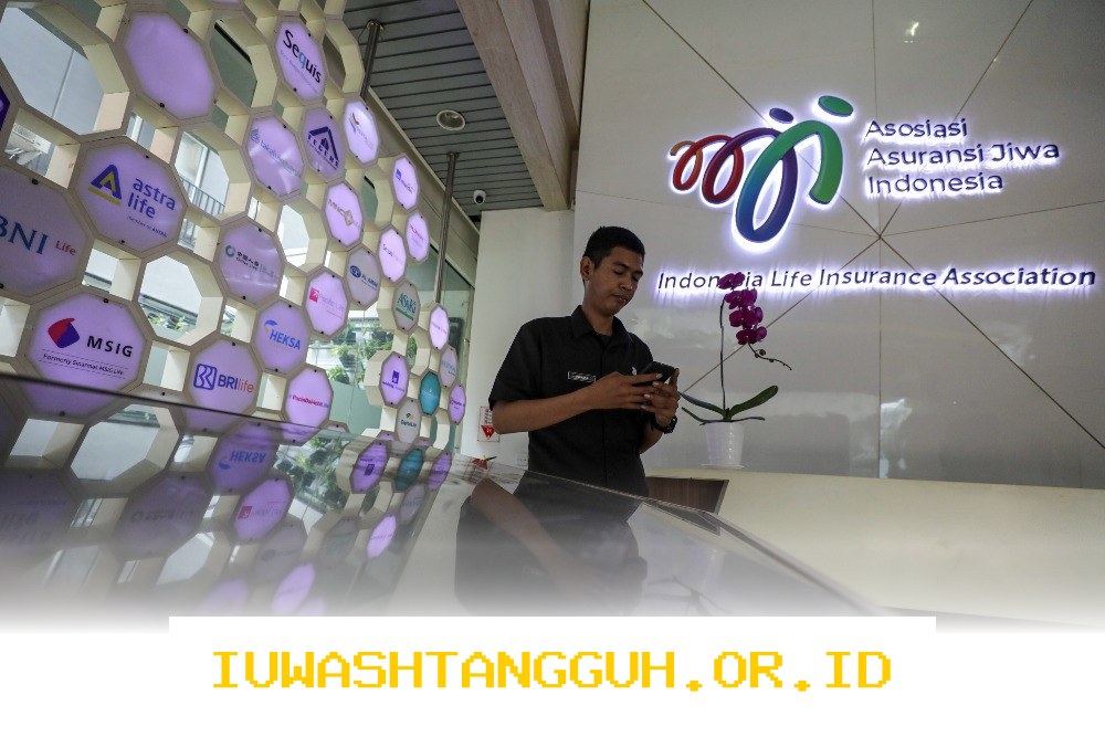 Bancassurance Diprediksi Jadi Mesin Cetak Uang Asuransi, AAJI Ungkap Strategi Jitu Raup Premi!