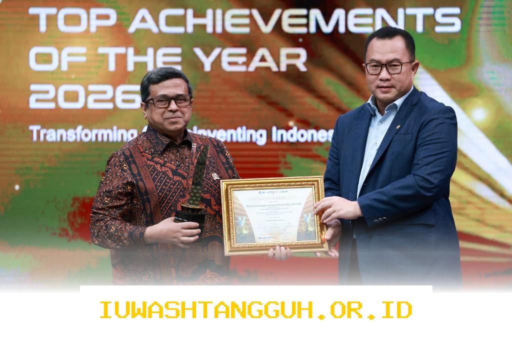 BPJPH Dianugerahi Dua Penghargaan Bergengsi dalam Indonesia Top Achievements of The Year 2026