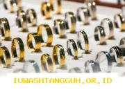 Emas 24 Karat Tembus Rp2,590 Juta per Gram Hari Ini, Begini Perkembangan Harganya di Pasar!