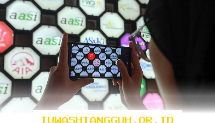 OJK Ungkap 28 Aplikasi Asuransi Syariah yang Telah Rampung dan Masih Dalam Proses Pengembangan!