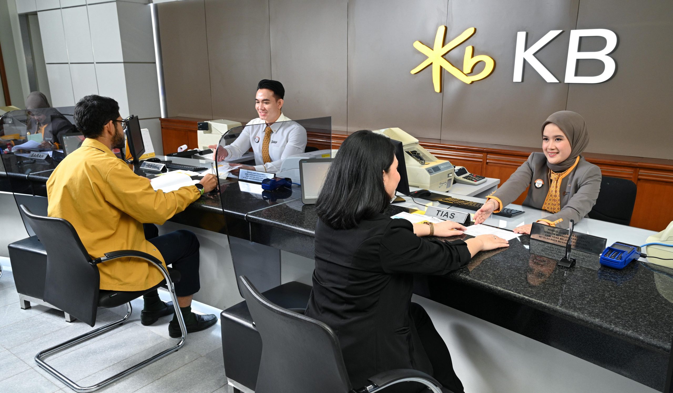 Perluas Akses Investasi, KB Bank Kini Sediakan Produk Reksa Dana BNI AM di Seluruh Kantor Cabang!
