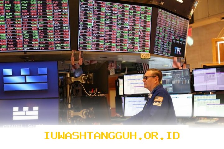 Saham-saham Amerika Serikat Anjlok Akibat Lonjakan Inflasi Perdagangan Besar