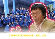 Adian Minta Bukti Komitmen Negara pada Guru dengan Kenaikan Gaji yang Layak