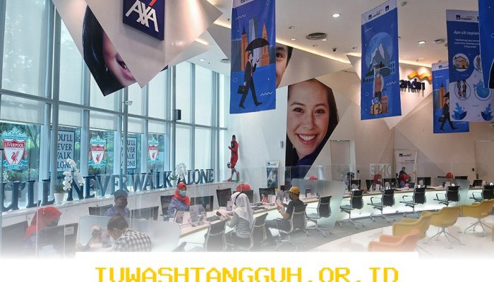 AXA Insurance Sebut Penyebab Menurunnya Premi Asuransi Mobil