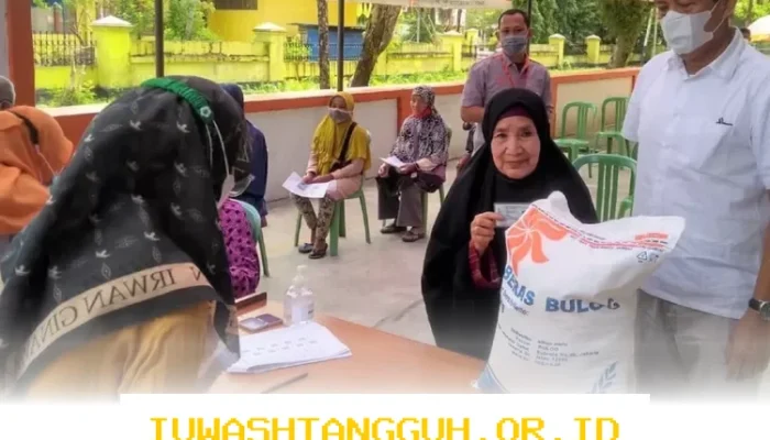 Bansos Ramadhan Cair, KPM Terima Beras 20 Kg dan Minyak Goreng 4 Liter untuk Dua Bulan Sekaligus