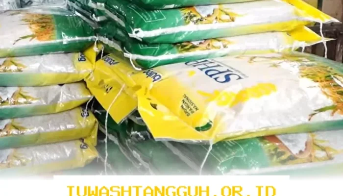 Bantuan Beras dan Minyak Goreng Disalurkan Lebih Awal, Targetnya Selesai Satu Minggu Sebelum Hari Raya Idul Fitri Tiba