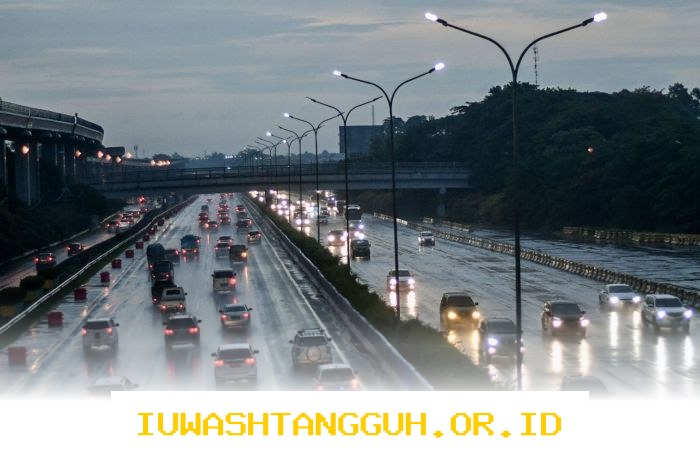 Diskon 30% Tarif Tol Arus Balik Lebaran 2026 untuk Wilayah Trans Jawa dan Sumatra Dijelaskan