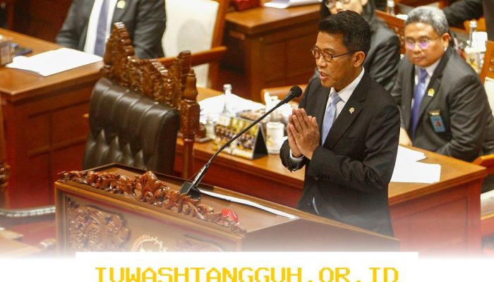 DPR Lakukan Uji Kelayakan Terhadap 10 Nominasi DK OJK, Berikut Nama-Namanya
