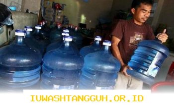 Faktor apa saja yang mempengaruhi keputusan konsumen dalam memilih air minum kemasan berbasis mineral?
