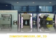 Lokasi Mesin ATM Bank Mandiri BNI BSI yang Melayani Pecahan Uang Rp10 Ribu dan Rp20 Ribu untuk Pembagian THR Lebaran