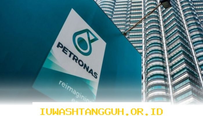 Malaysia Tinjau Kembali Batas Pembelian BBM Bersubsidi untuk Warga