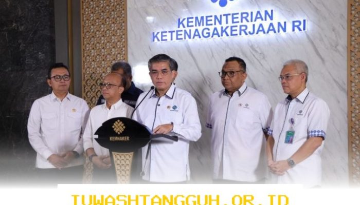 Menaker Dorong Perusahaan Patuh Atur THR dan BHR Sesuai Ketentuan Hukum