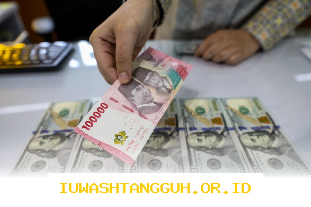 Nilai Tukar Dolar AS di Bank BCA, BRI, Mandiri, dan BNI pada 4 Maret 2025 Saat Rupiah Melemah