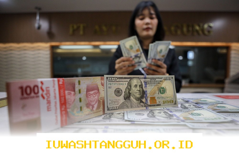 Nilai Tukar Rupiah Terhadap Dolar AS Hari Ini di Bank Mandiri BNI BRI dan BCA