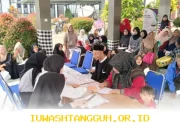 Penerima PKH dan BPNT Bisa Dapat Tambahan Beras serta Minyak Goreng Lewat Pos, Ini Penjelasannya