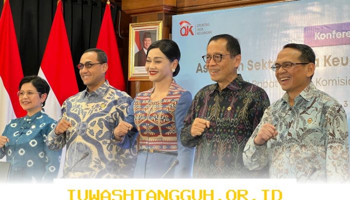 Pengambilan Sumpah Lima Calon Dewan Komisioner OJK Dilaksanakan Sore Ini (25/3)