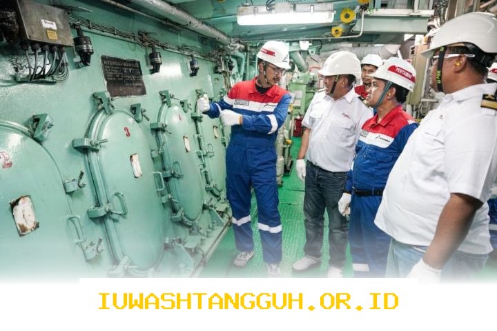 Pertamina Patra Niaga Siapkan Distribusi BBM dari Kapal ke SPBU Jelang Lebaran