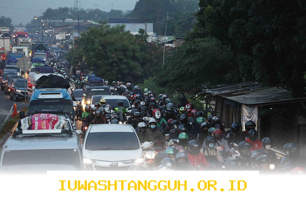 Prediksi Lonjakan Asuransi Perjalanan dan Kecelakaan Diri Saat Mudik Lebaran 2026