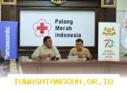 Rachmat Gobel Donasikan Dana Rp2,4 Miliar kepada PMI untuk Bantu Korban Bencana Alam di Wilayah Jawa Tengah dan Yogyakarta