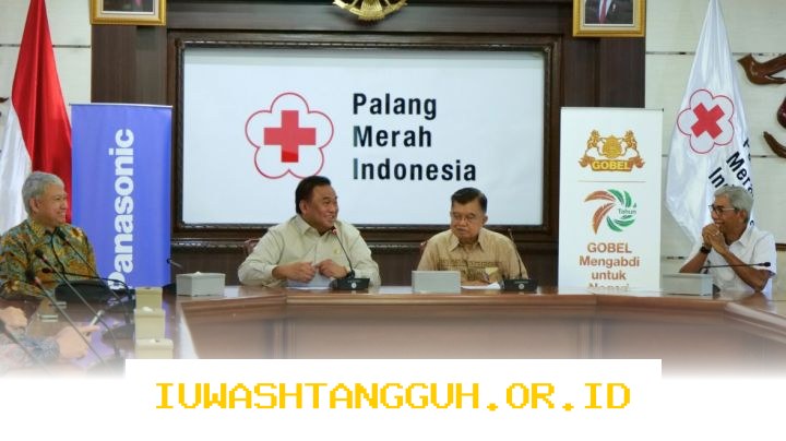 Rachmat Gobel Donasikan Dana Rp2,4 Miliar kepada PMI untuk Bantu Korban Bencana Alam di Wilayah Jawa Tengah dan Yogyakarta