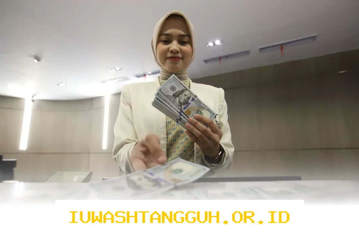 Rupiah Terusik, Potensi Risiko Kredit Mata Uang Asing di Perbankan Meningkat