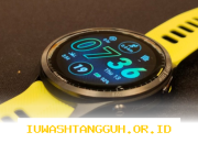 Smartwatch Terbaik 2026 untuk Aktivitas Olahraga dan Kesehatan dengan Harga Mulai 1 Juta Rupiah