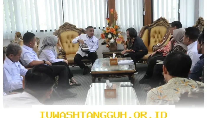 Wali Kota Palu Hadianto Rasyid Temui Ketua Komnas HAM Bahas Evaluasi Hak Asasi Manusia Warga