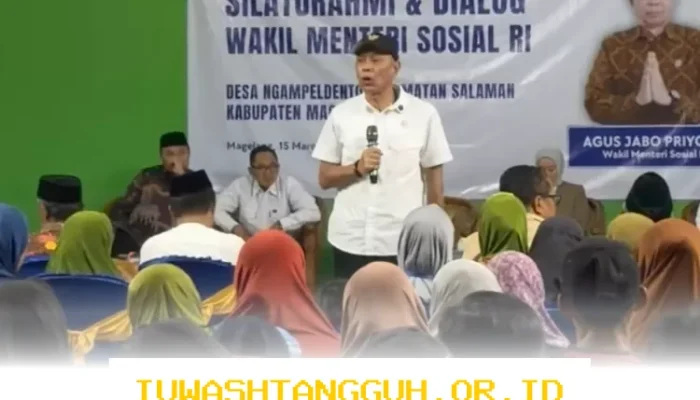 Wamensos Agus Jabo Priyono Gelar Silaturahmi dan Salurkan Bansos Sembako di Desa Ngampeldento Menjelang Lebaran 2026