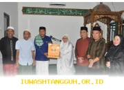 Warga Kelurahan Tipo Memberikan Sambutan Hangat Kepada Sekda Irmayanti Pettalolo dalam Safari Ramadan Pemkot Palu