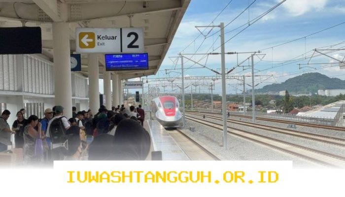Whoosh Catat Penjualan 293 Ribu Tiket Selama Periode Angkutan Lebaran 13–30 Maret