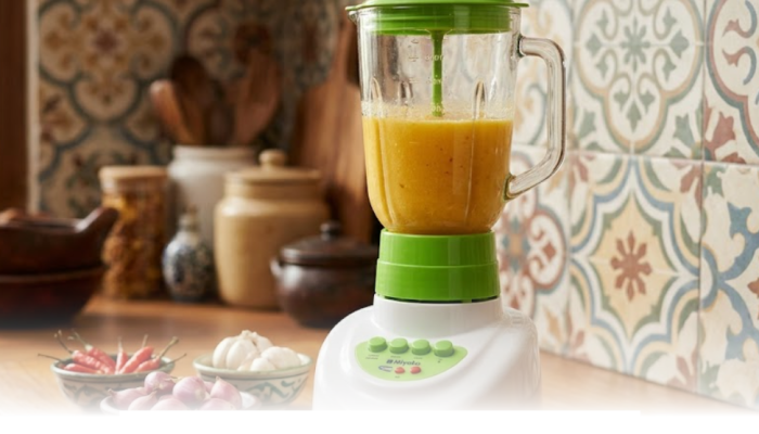 Blender Terbaik Harga 300 Ribuan Tahun 2026, Kuat dan Awet untuk Haluskan Bumbu