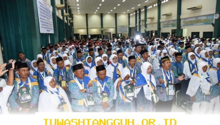 Cara Praktis Menabung untuk Haji dengan Target 2026 yang Realistis dan Terencana