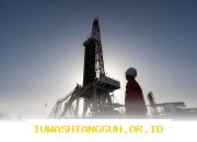 Harga Minyak Dunia Naik 15 Persen Usai Iran Tolak Rencana Damai 2026