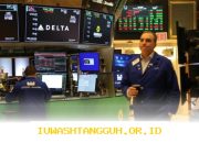 Indeks Saham Wall Street Mixed, S&P 500 dan Nasdaq Raih Rekor Tertinggi di Tahun 2026