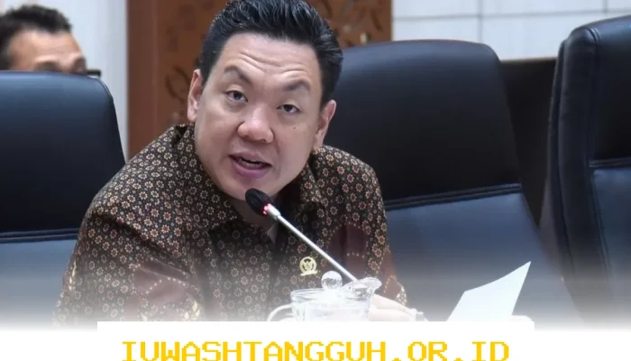 Kasus Keracunan Makanan di Jakarta 2026, DPR Desak Sekolah Tutup Kantin untuk Selamatkan Siswa