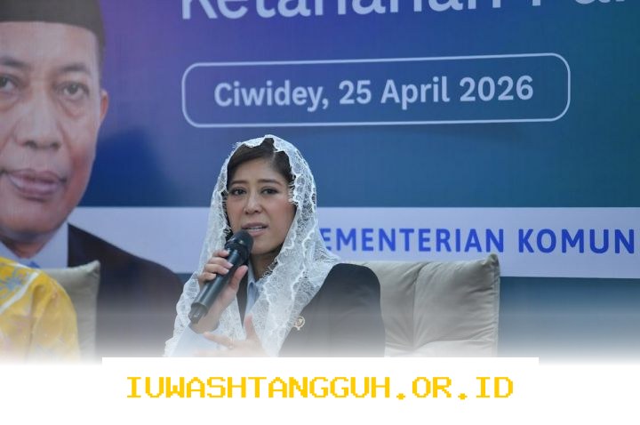 Menkomdigi Cek Progres Ekosistem Koperasi Merah Putih di Pesantren Al-Ittifaq pada 2026