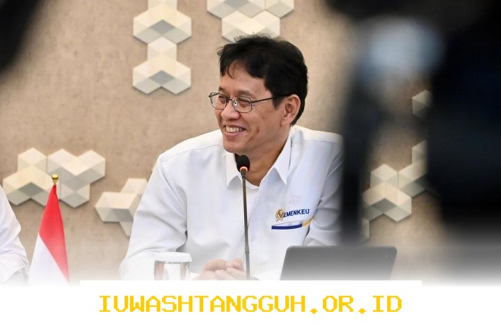 Menteri Keuangan Jelaskan Alasan Pemerintah Pertahankan Harga BBM Subsidi Hingga 2026