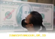 Nilai Tukar Rupiah Tembus Rp 17.500, Warga Mulai Koordinasi Jual Beli Dolar Tahun 2026