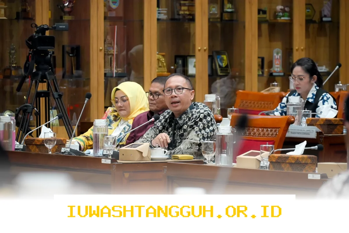 PPPK dan Guru Paruh Waktu Ditiadakan, Pemerintah Janjikan Kenaikan Gaji Guru 2026!