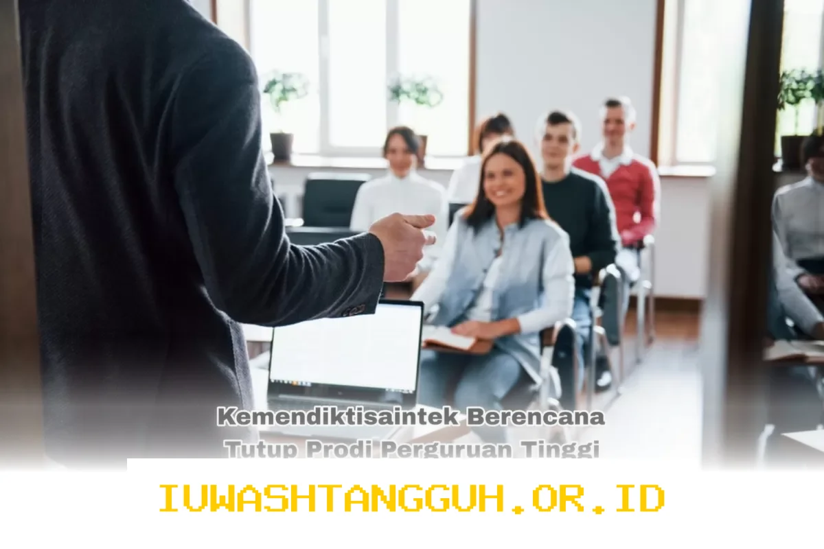 Rencana Kemendiktisaintek Menghapus 50 Program Studi Tidak Relevan di Tahun 2026 Mendatang