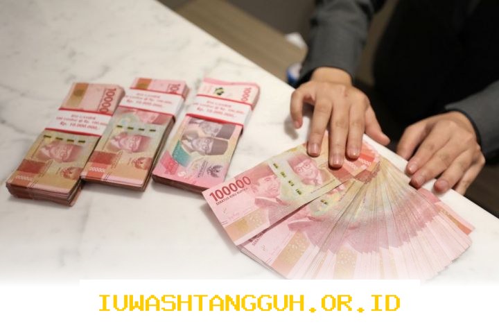 Rupiah Melemah ke Rp17.127 per Dolar AS, Ini Efek Ancaman Blokade Amerika pada Jalur Pasokan Minyak Dunia Tahun 2026