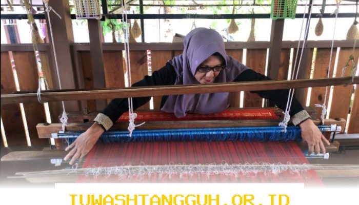 Strategi BCA Dukung 500 Perajin Tenun Pewarna Alami Tembus Pasar Global Sepanjang 2026