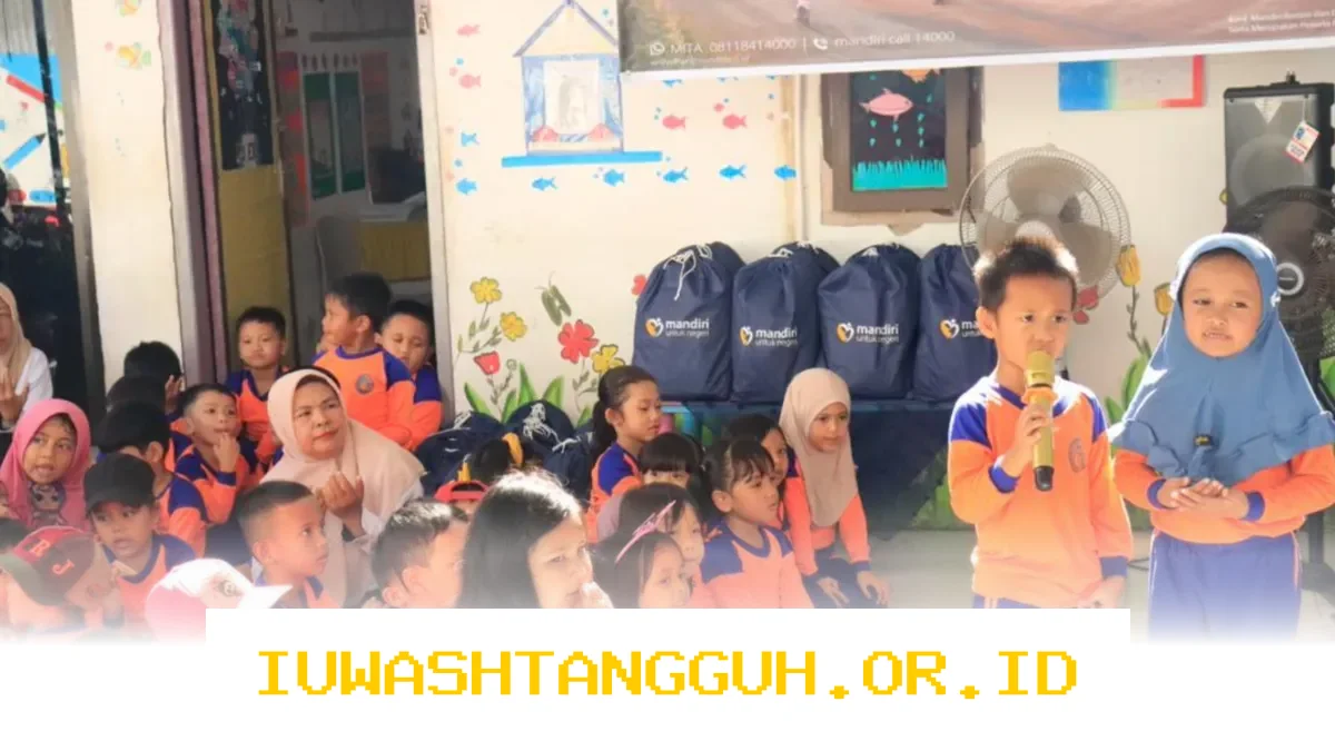 Bank Mandiri Salurkan 2000 Paket Buku untuk Dukung Literasi Pelajar di Tahun 2026 Ini