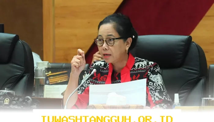 DPR Mendesak Kenaikan Gaji Guru di Tahun 2026 Agar Kesejahteraan Tenaga Pendidik Terjamin
