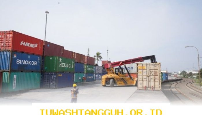 KAI Logistik Perluas Kapasitas Pengiriman 500 Peti Kemas ke Semarang Sepanjang 2026