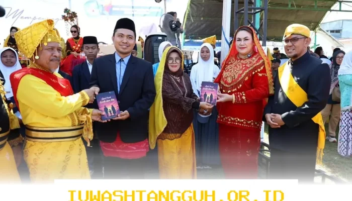 Siswa SDN 25 Banawa Sukses Terbitkan Buku Perdana Sebagai Persembahan Hardiknas 2026